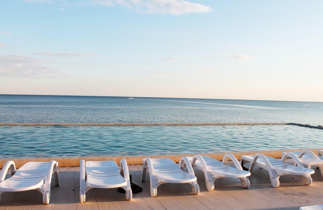 Boutique Apartment With Private Pool For Your Exclusive Use Novigrad Istria 外观 照片